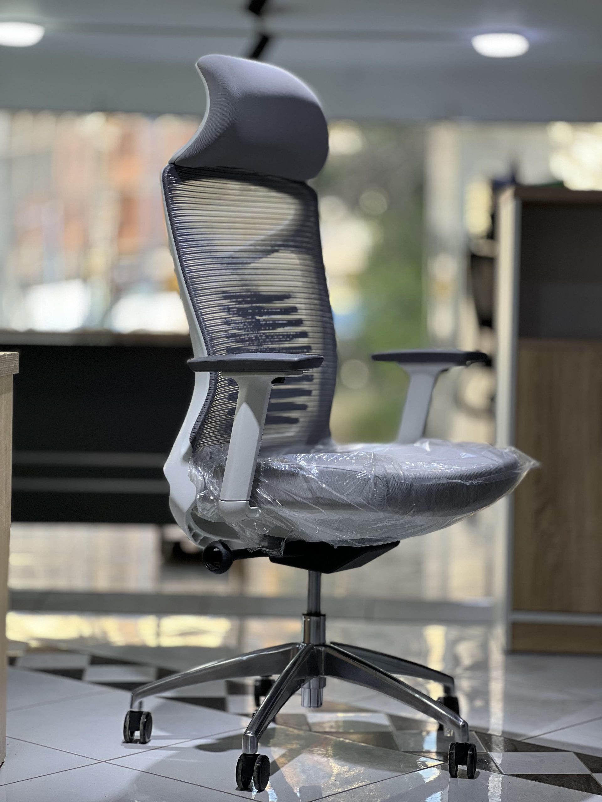 Chaise opérateur - HZ-2502 GT – Image 1