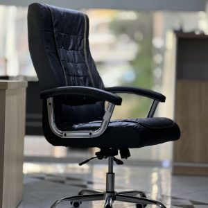 Chaise opérateur – Image 1