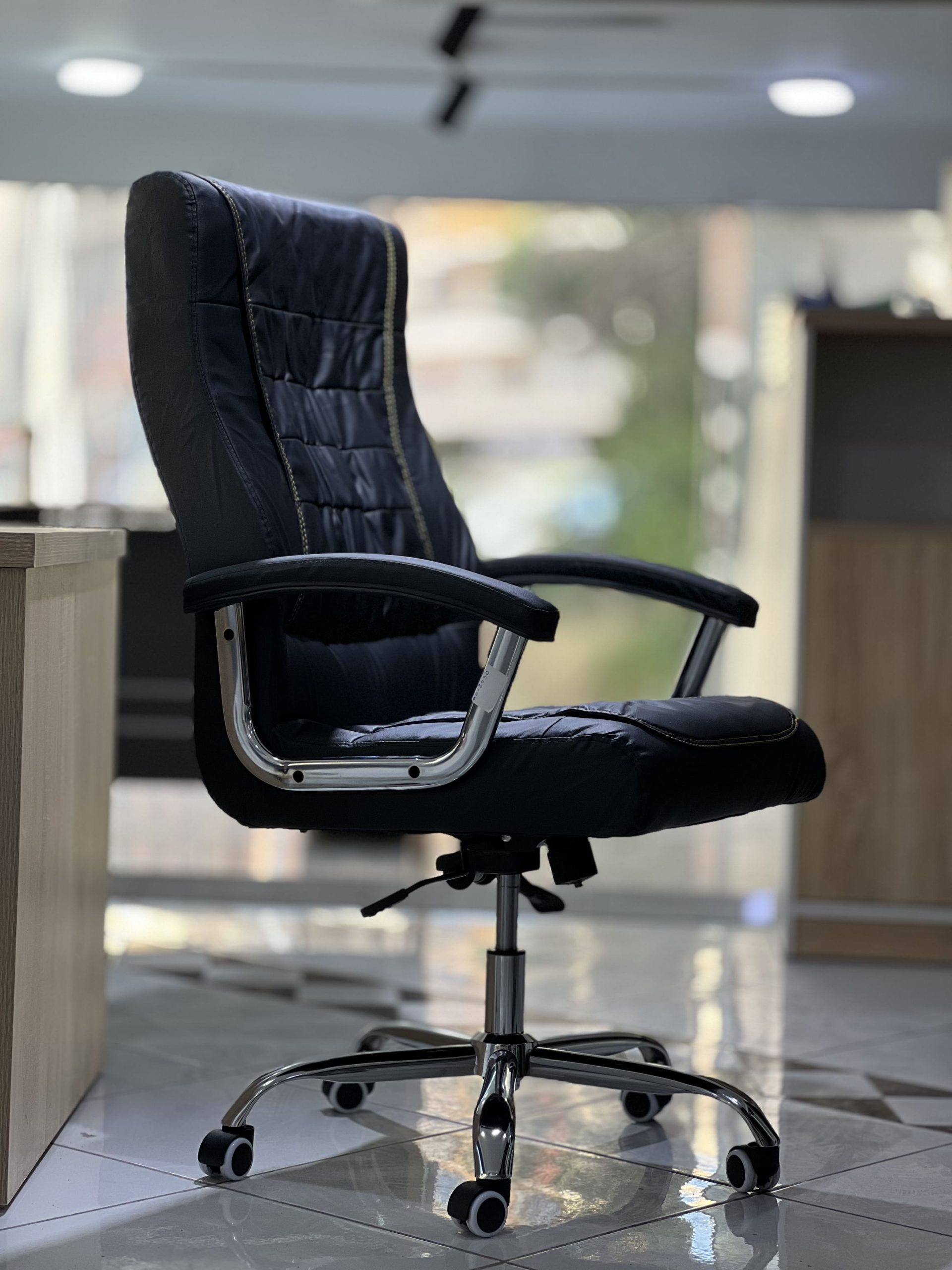 Chaise opérateur – Image 1