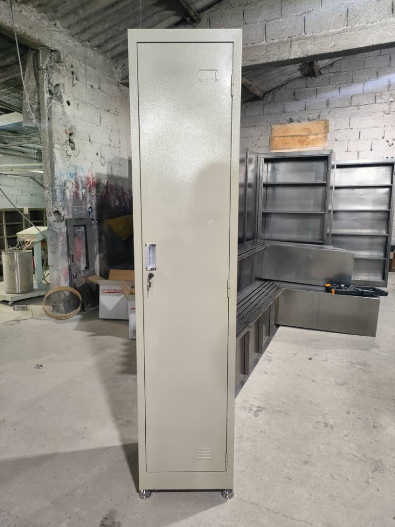 Armoire Vestiaire Métallique Monobloc (1 Porte) – Image 1